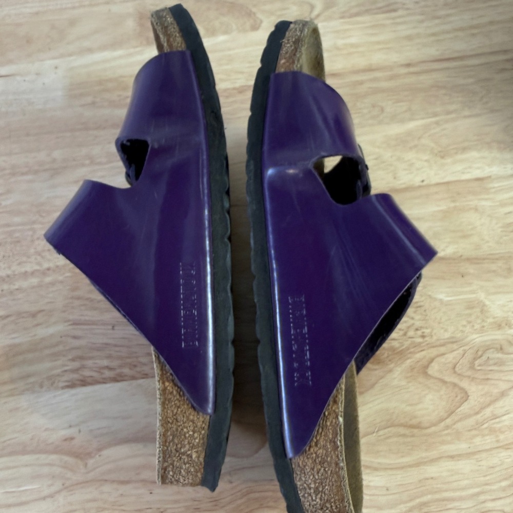 Birkenstock Arizona Patent Slide Sandals in Purple - Picture 7 of 10